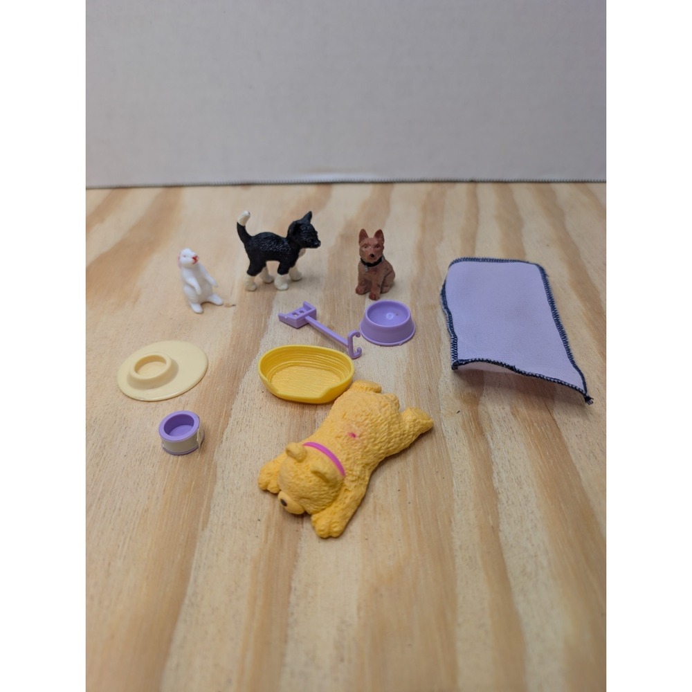 Barbie Size Pet‎ Dog Accessories Lot Puppies Bed Bowl Dollhouse Animals